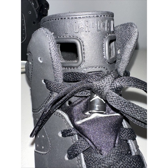 Air Jordan 6 Retro GS Chrome Sneaker DX2835 001 Size 7Y - Picture 11 of 16